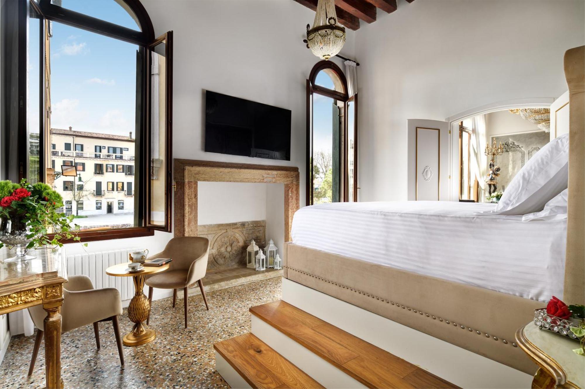 Swan Dolcevita Prestige Stay - Canal View & Exclusive Experience ヴェネツィア エクステリア 写真